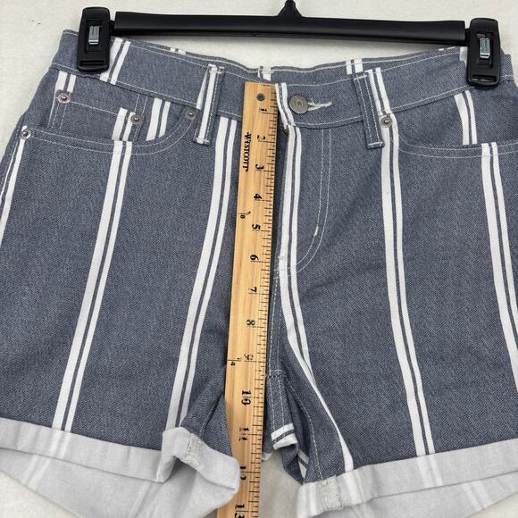 Levi Shorts Womens Size 28 Blue White Stripe Mid Length Pockets Cuffed Stretch - Picture 8 of 10